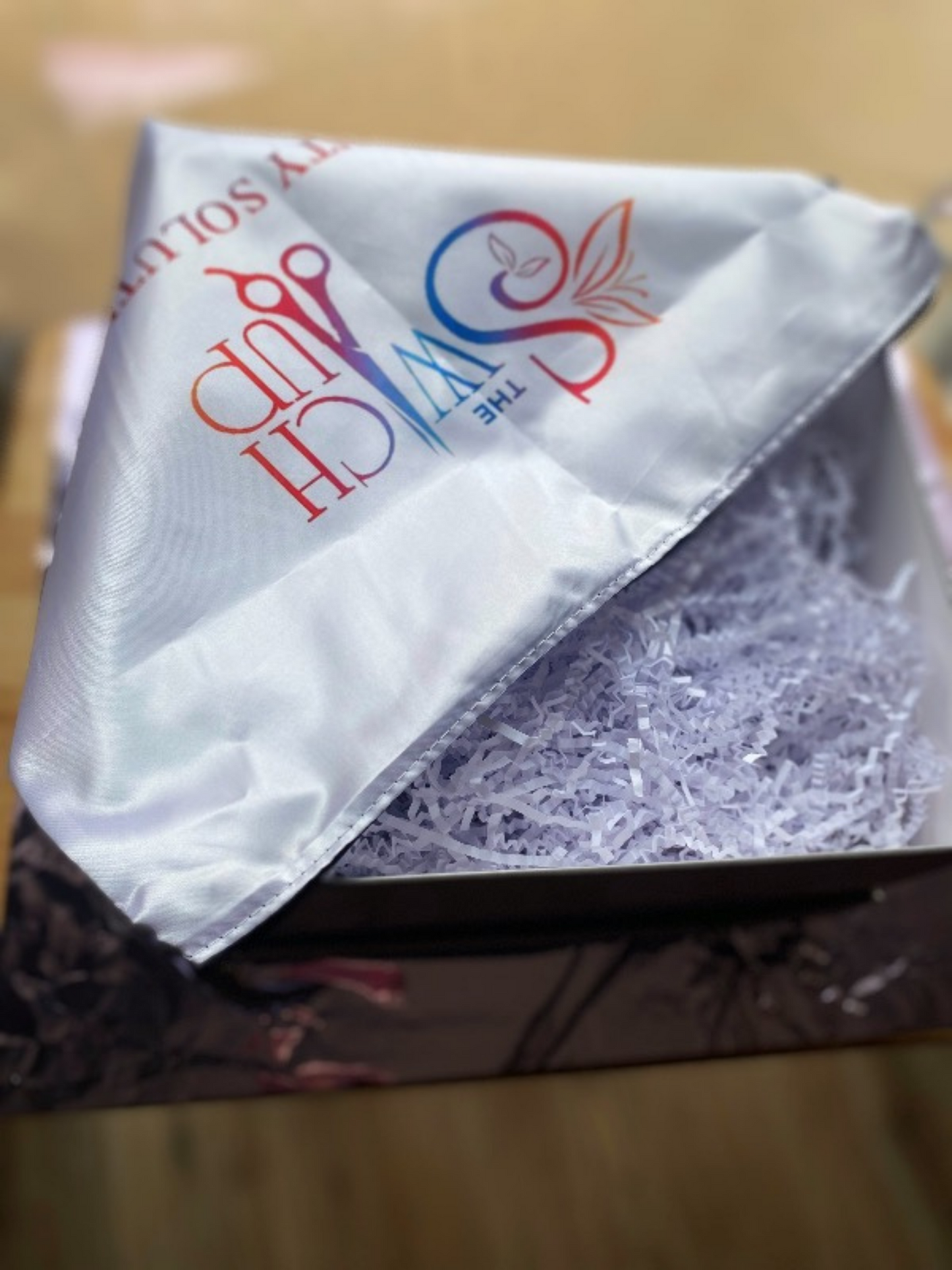 White Travel Zipper Packing Bag